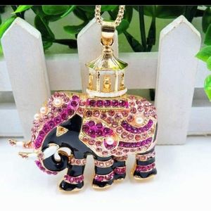 Betsey Johnson necklace